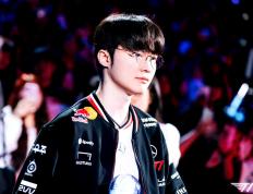 包含Faker在G2比赛中问鼎冠军，大胜引发热议！的词条