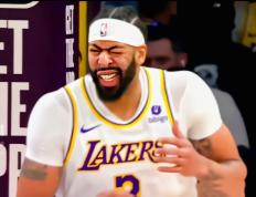 浓眉哥在篮网比赛中表现优异，败北引发热议！上演精彩一战(浓眉为什么叫美国之子)